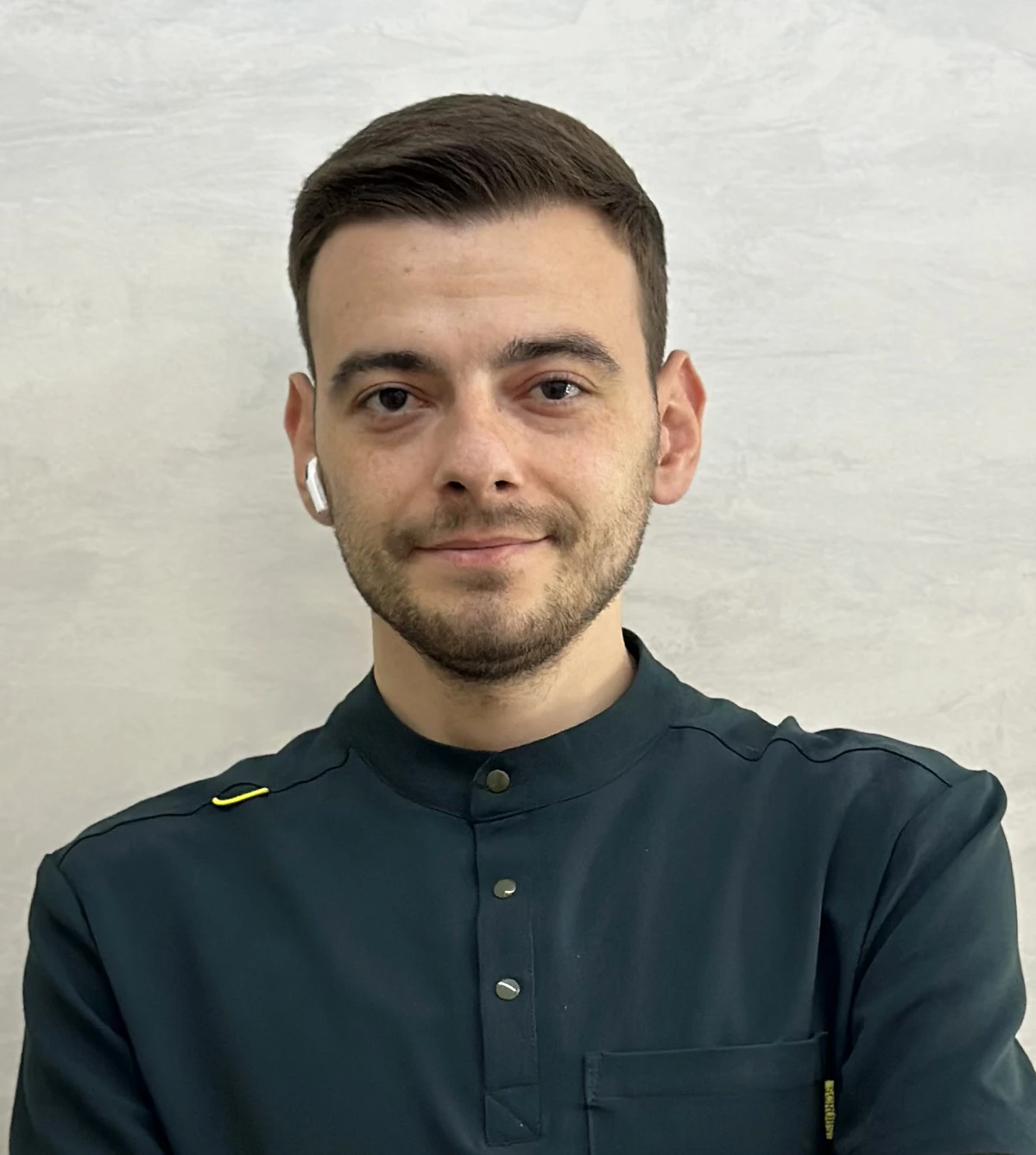 Gor Ginestyan, Medical Dentistry